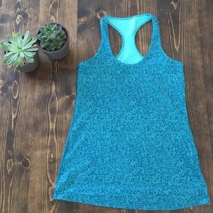 🍋 lululemon - Teal and Green Script Tank - 10